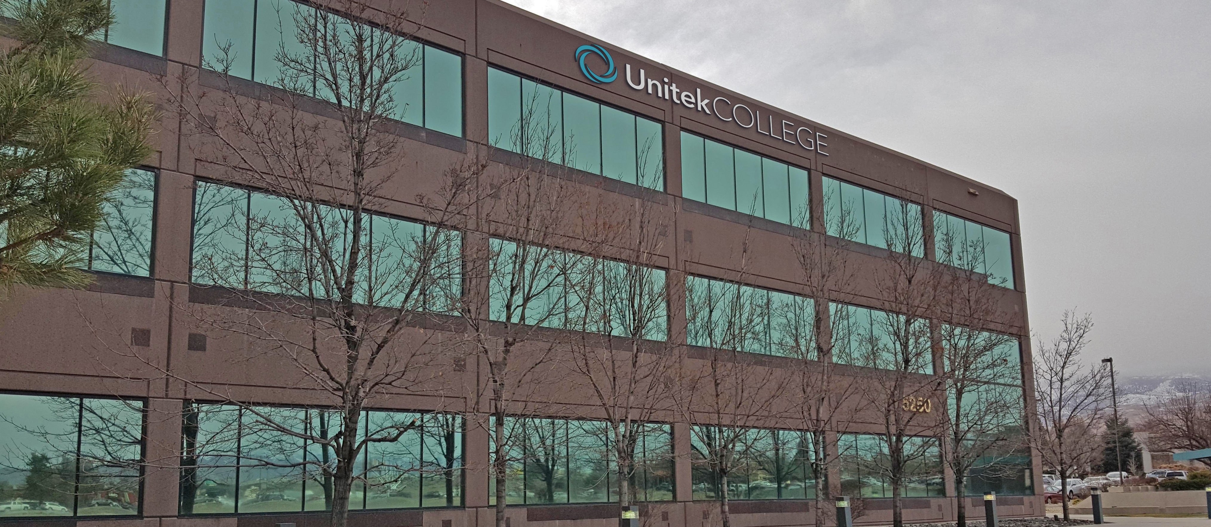 Image of Building in Reno Nevada with Unitek College Sign